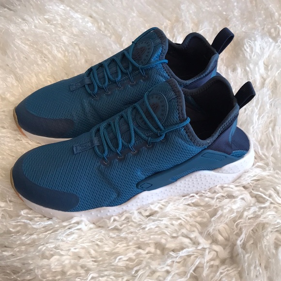 NWT Nike Huarache Run Ultra - Picture 7 of 8